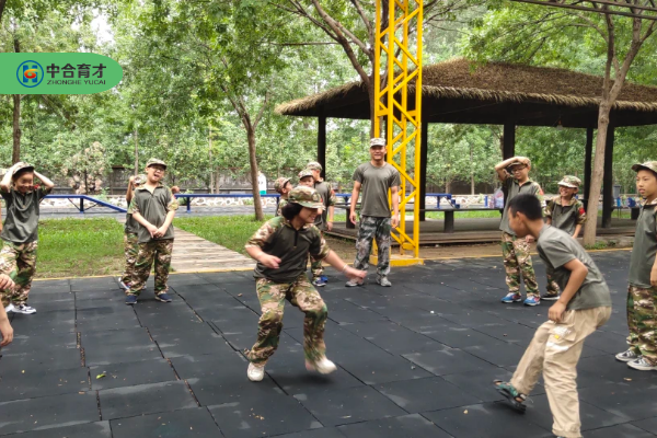 中合育才夏令营 (43).png