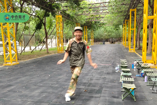 中合育才夏令营 (20).png