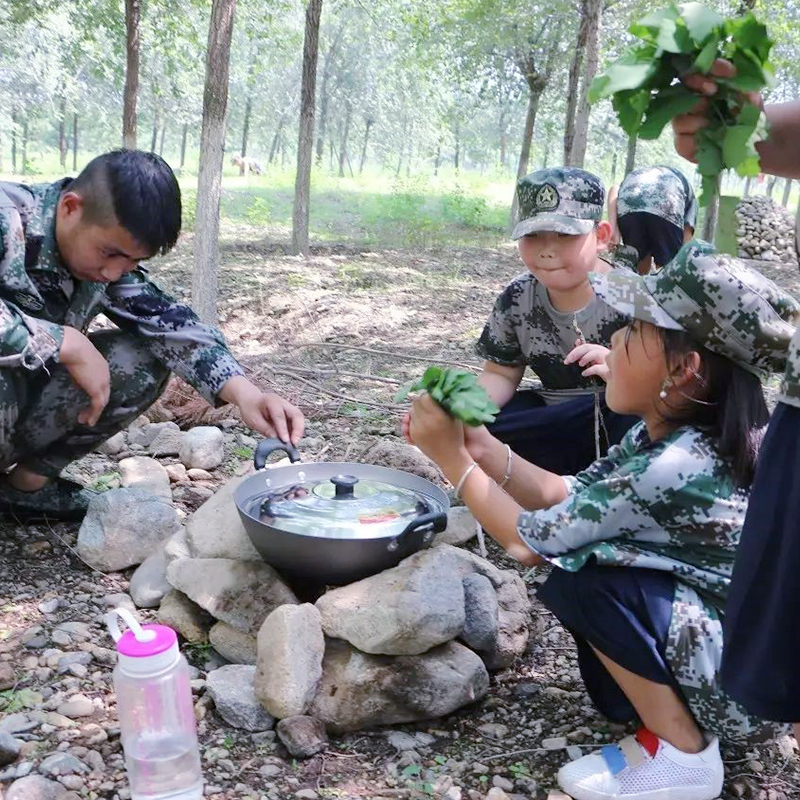 中合育才夏令营.jpg