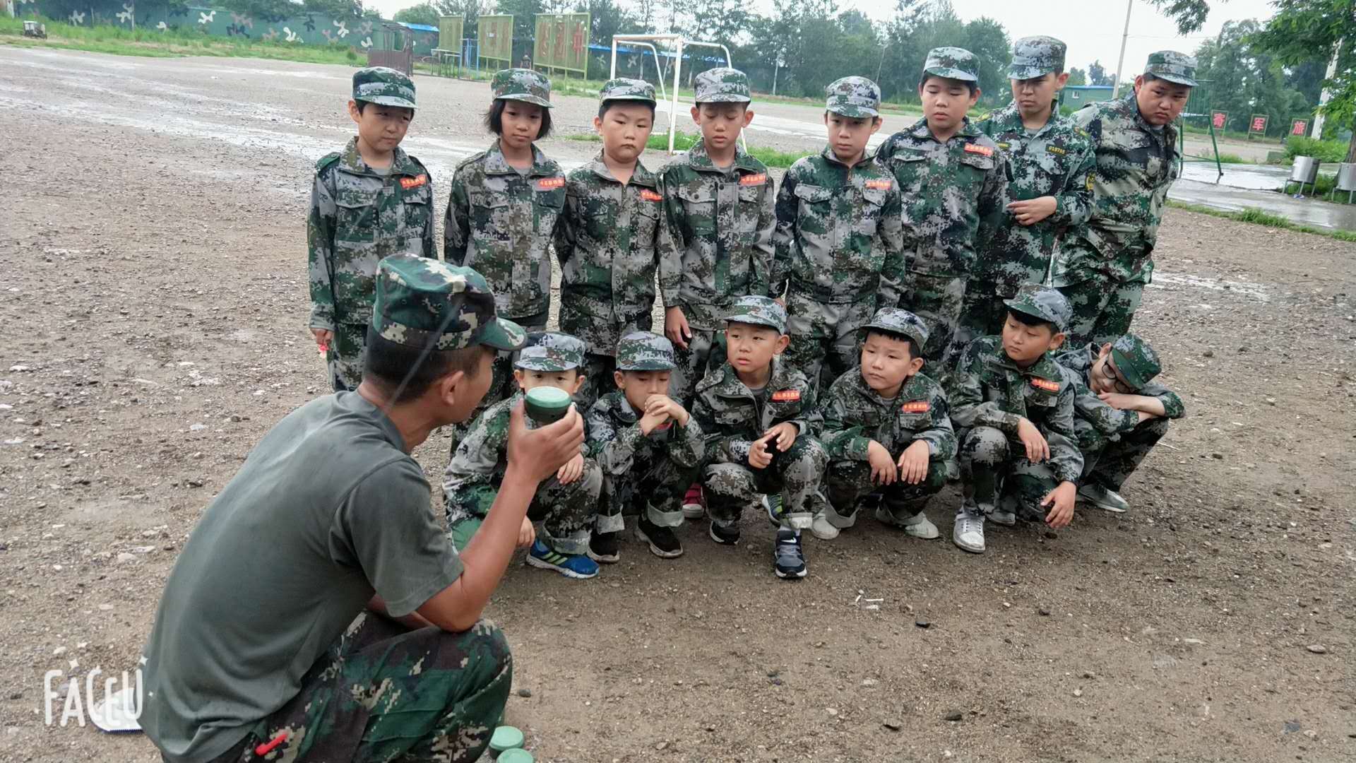 <a href=http://www.81xueyuan.com/jsx/ target=_blank class=infotextkey>军事夏令营</a>.jpg