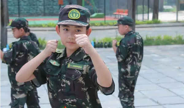 暑假<a href=http://www.81xueyuan.com/jsx/ target=_blank class=infotextkey>军事夏令营</a>