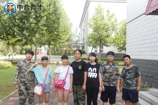 小学生军事夏令营都能训练哪些项目?对孩子有什么帮助?